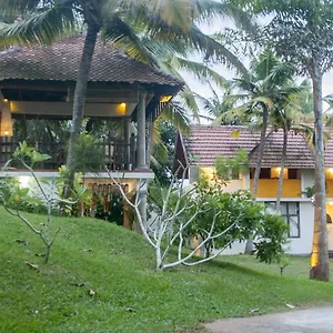 Resort Over The Hill, Poovar