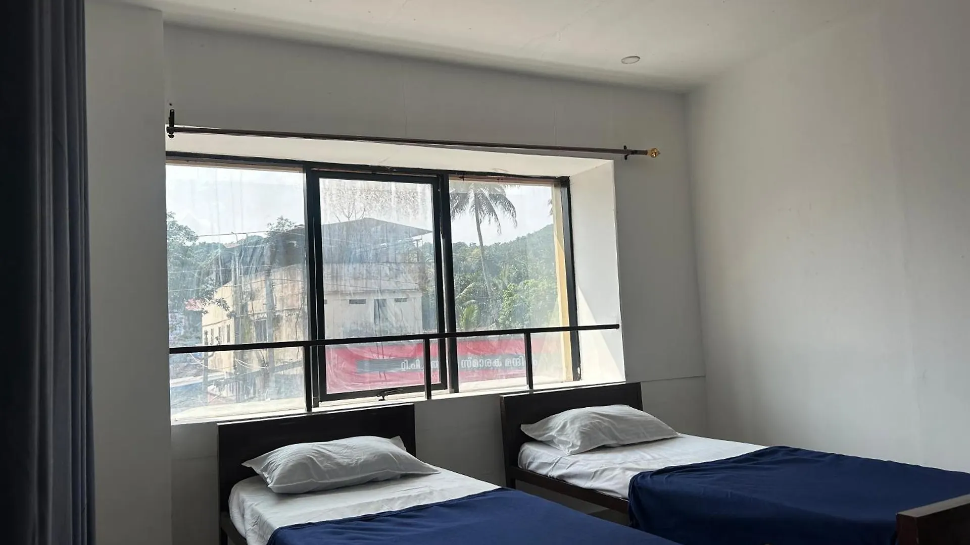 Inn Sabari Stay Mundakayam